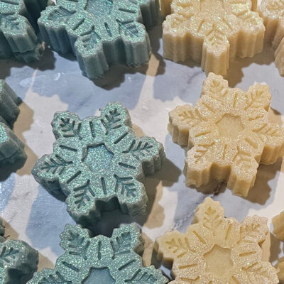Minty Snow Flakes